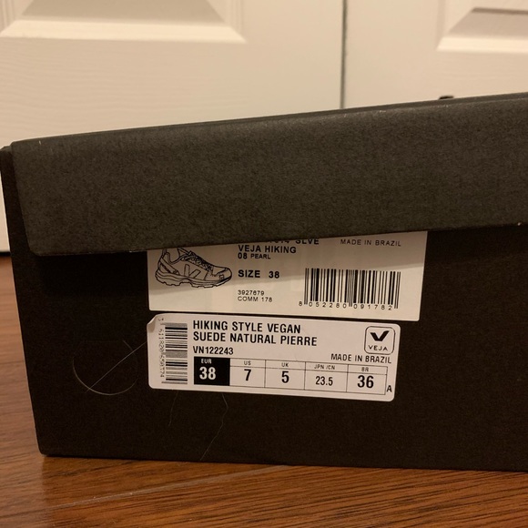 SOLD- SS20 Rick Owens X Veja Hiking Sneak - Picture 6 of 7